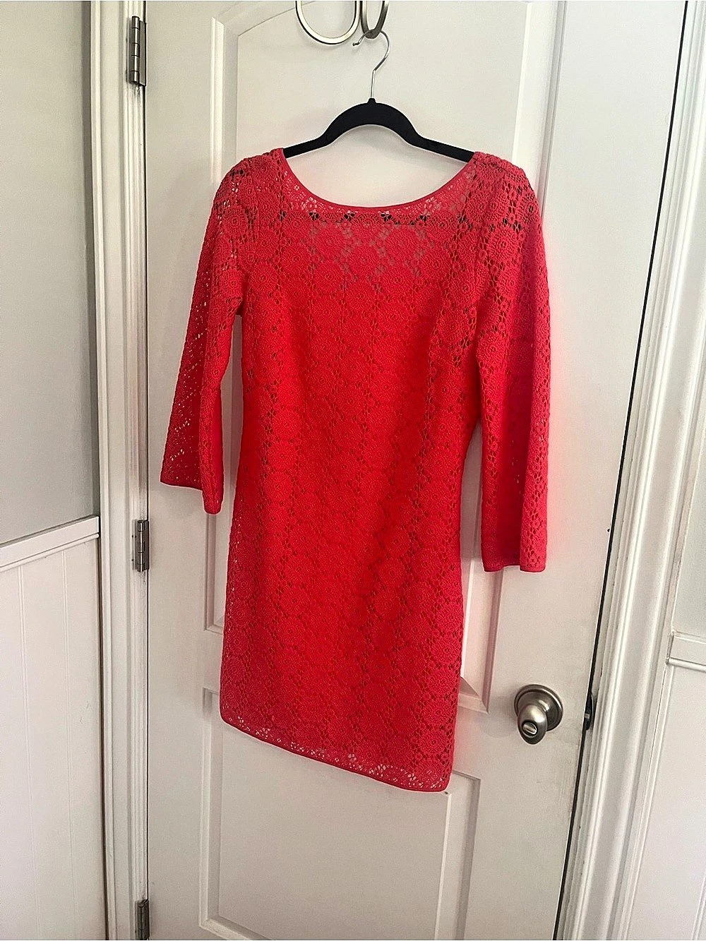 Lilly Pulitzer Lace Dress in Coral Size Small - Like New